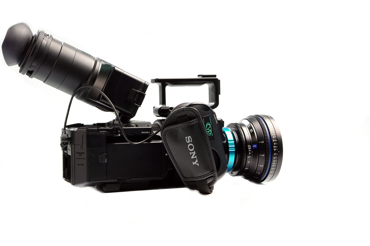 SONY NEX-FS700 レンズ・バッテリー付き SONY NEX-FS700J レンズ・バッテリーおまけ付き